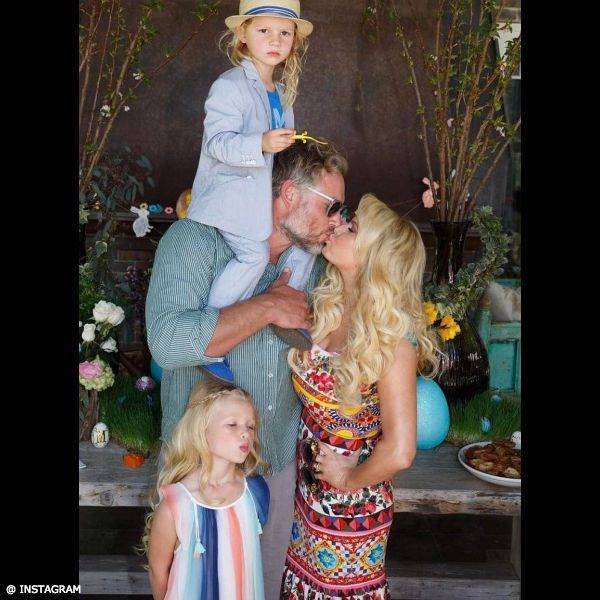 Jessica Simpson's Daughter Dresses Herself for 'Hottest Day in LA