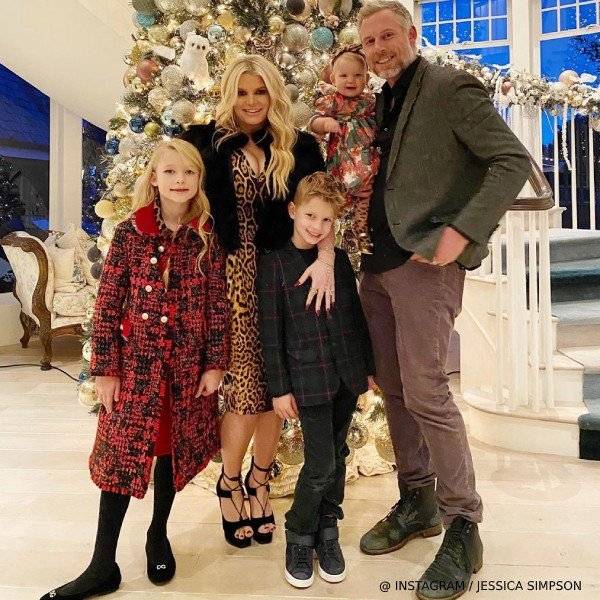 Jessica Simpson's Daughter Maxwell - Dolce & Gabbana Girl Red Coat